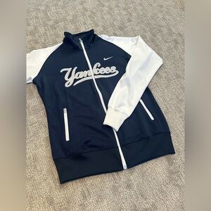 Nike New York Yankees Women’s Full Zip Track Jacket - Navy & White - Never Worn